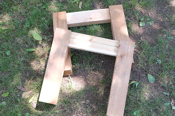 Weekday Projet: Make a Cedar Bench in Less Than 2 Hours