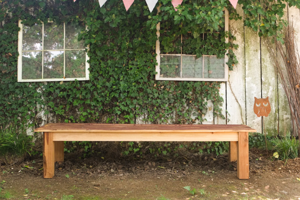 Weekday Projet: Make a Cedar Bench in Less Than 2 Hours