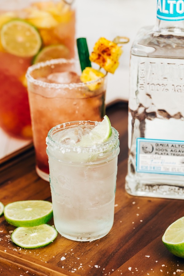 Altos Plata margarita drink