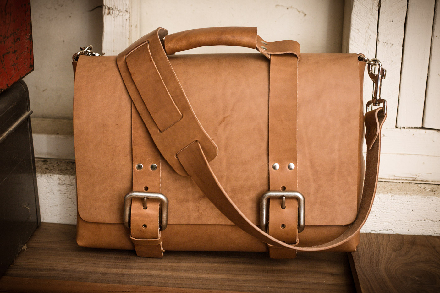 ManMade Recommended: You Should Invest in the Classic Leather Briefcase ...