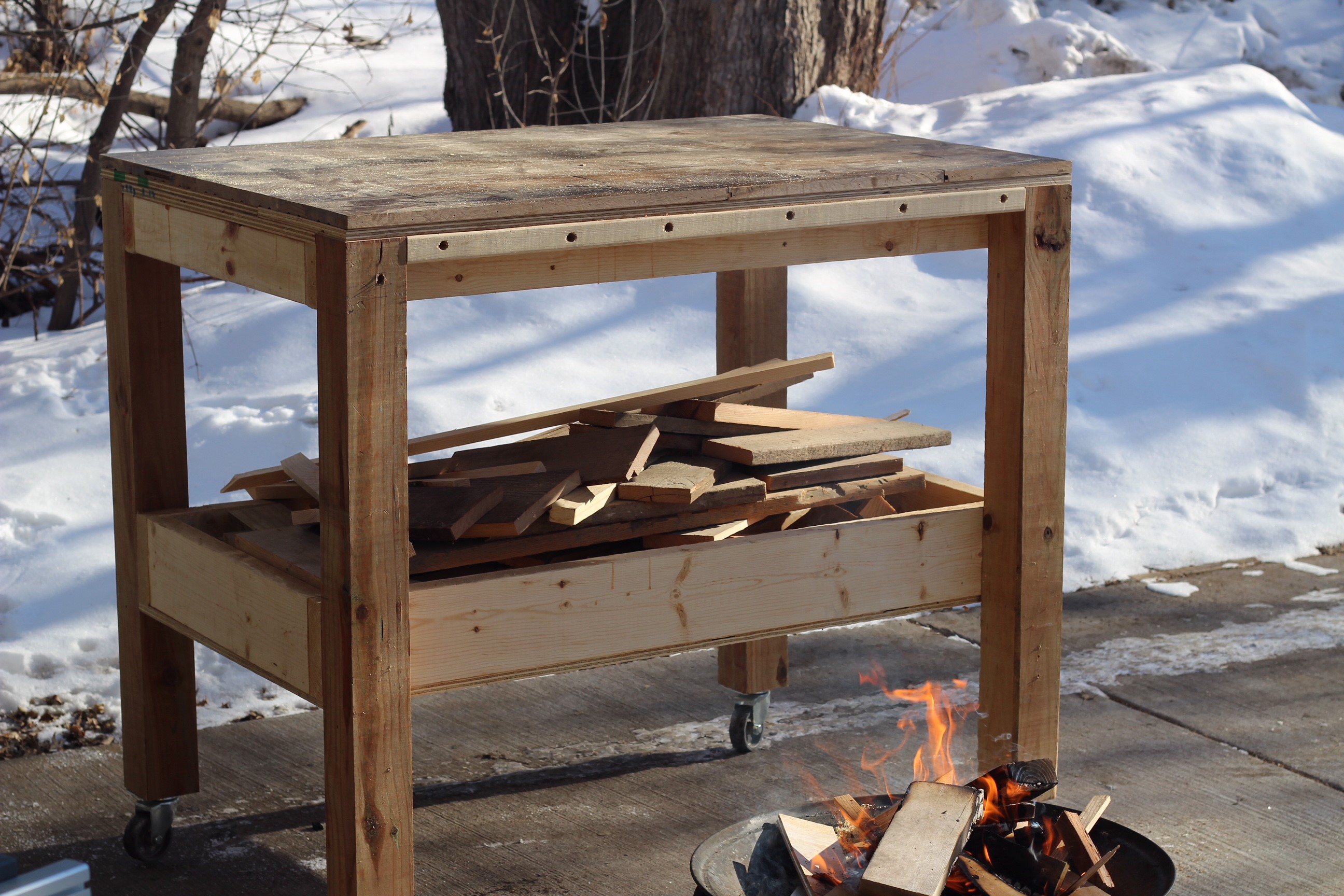 Work bench