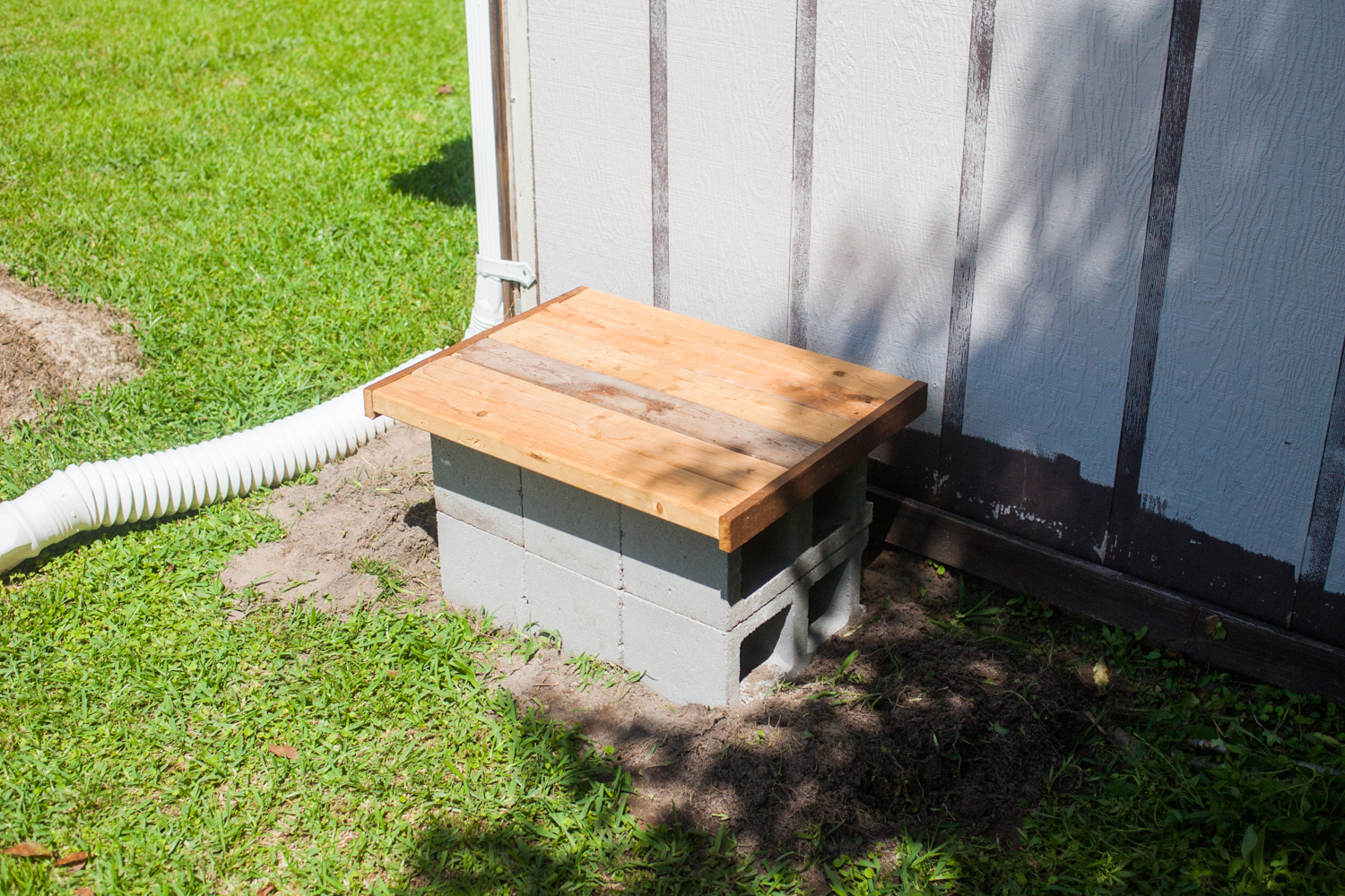 wood platform for rain barrel