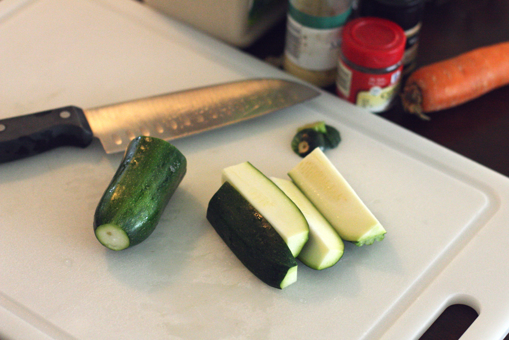 Slicing zucchini