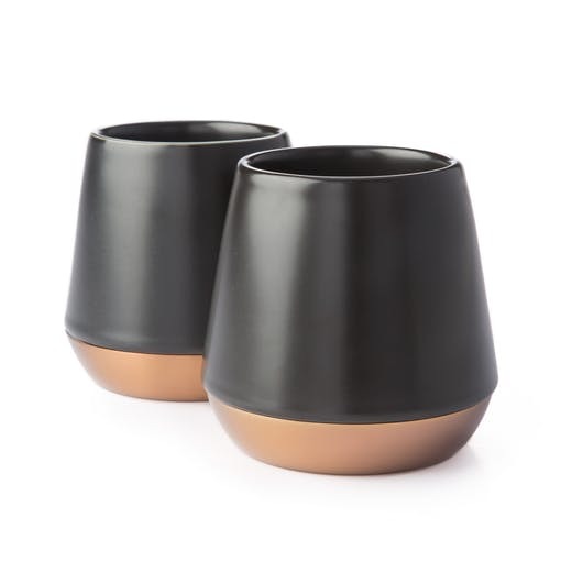 simple brown and black mug set