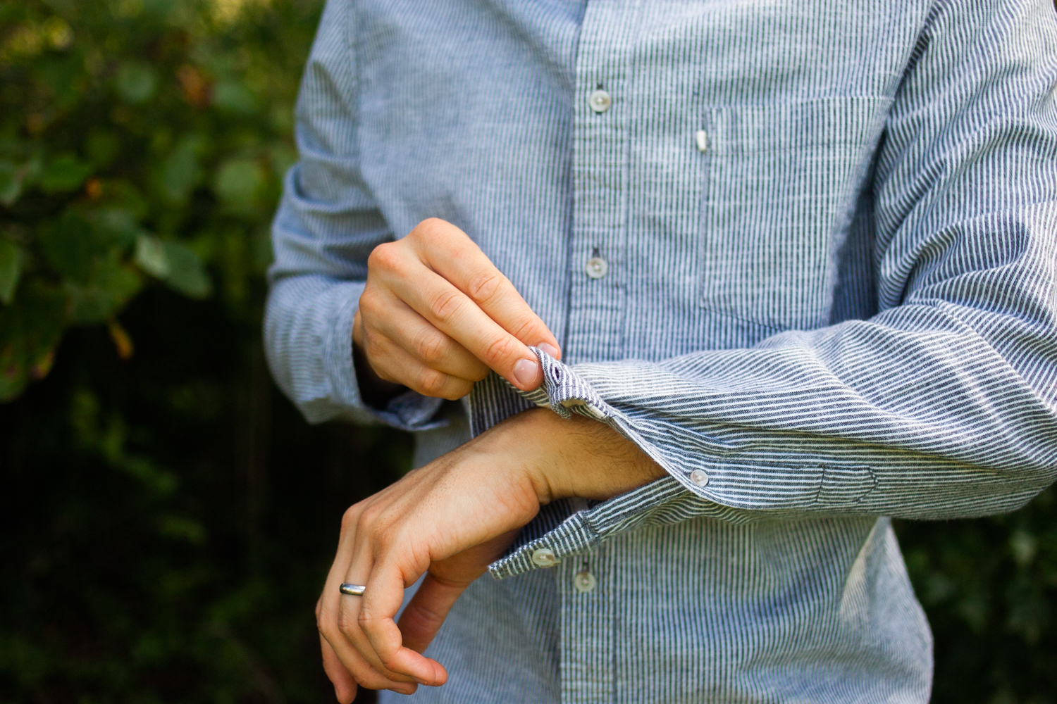 how to roll up sleeves on any shirt