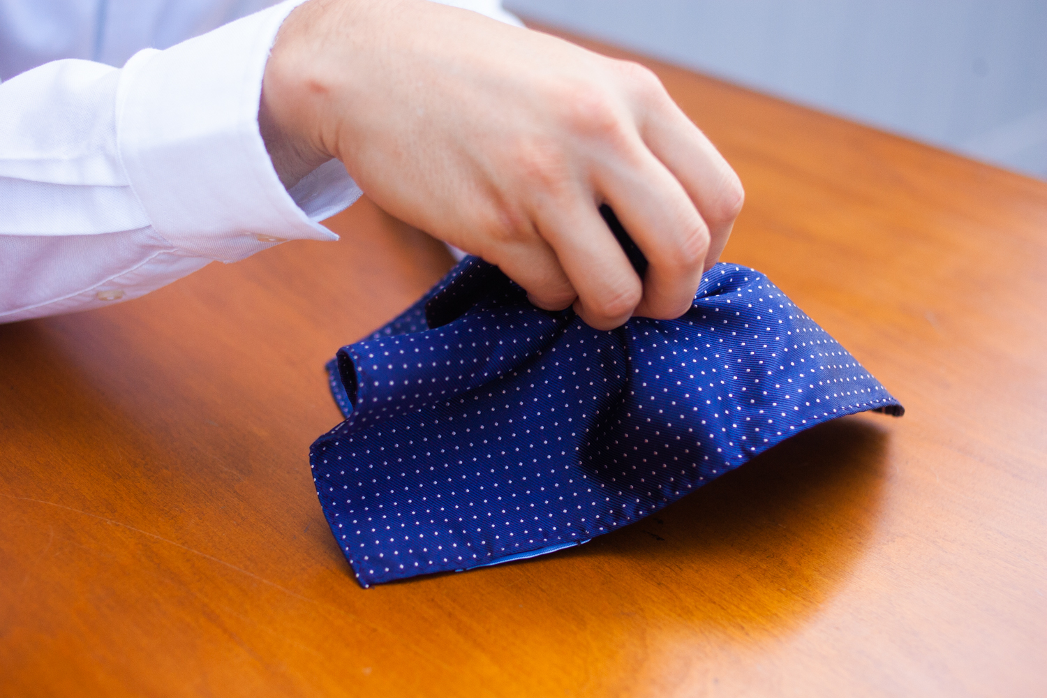 how to fold a pocket square