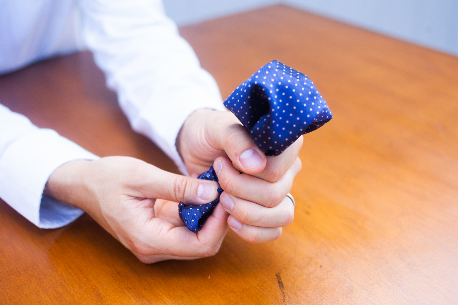 how to fold a pocket square