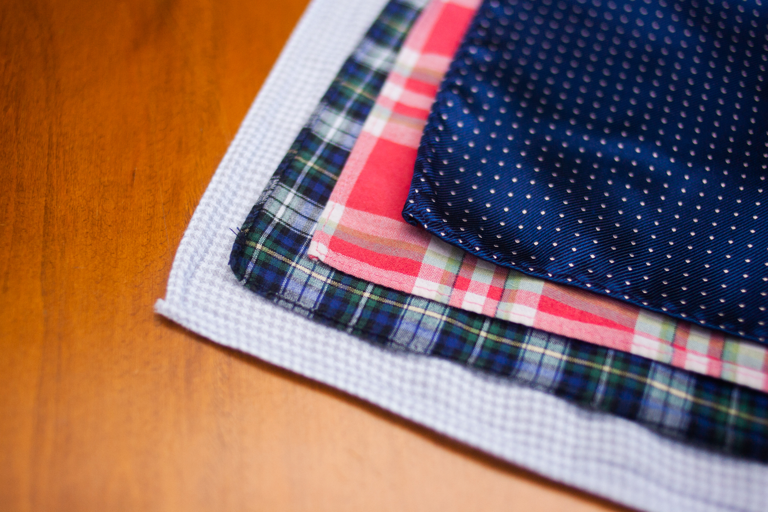 how to fold a pocket square